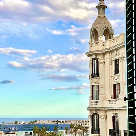 Place De La Mairie * アリカンテ