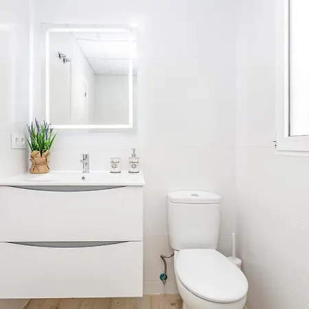 Place De La Mairie アパート