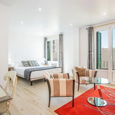 Place De La Mairie * アリカンテ