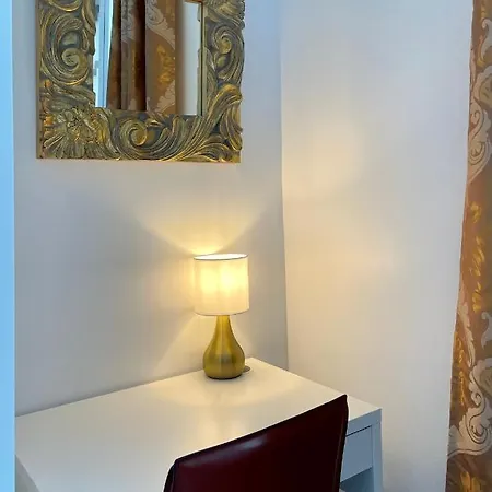 Place De La Mairie Apartment *